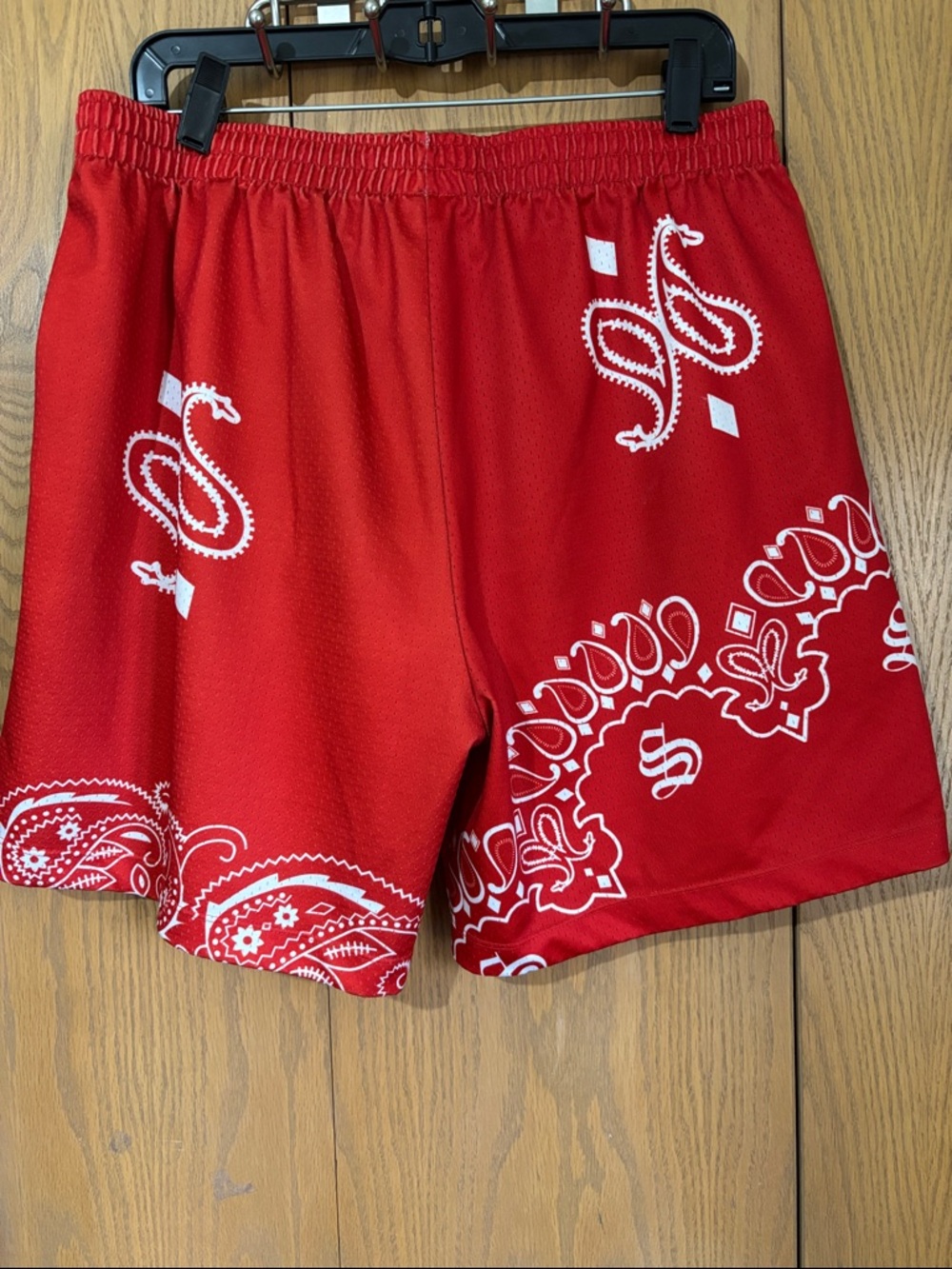 SAGO studio red bandana shorts Men’s XL elastic waist with string tie pockets - Picture 6 of 9